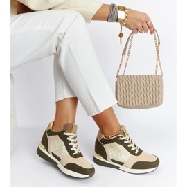 Sneakers con zeppa color castagna verde 1
