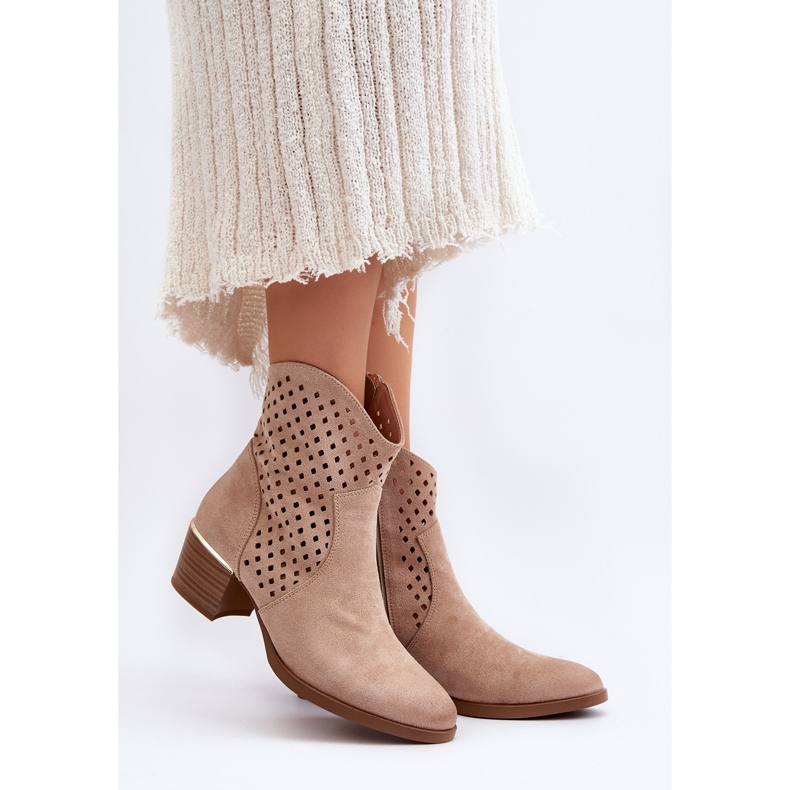 Vinceza Stivaletti Tacco Basso Traforati Beige Cilvana 2