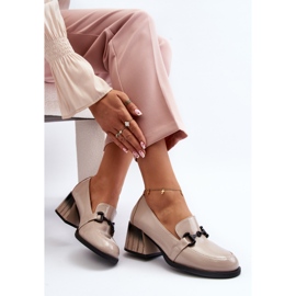 Vinceza Scarpe con tacco alto in vernice beige Nireva 2