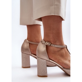 Sandali in pelle con tacco alto con decorazione Laura Messi 2758 Gold d'oro 1