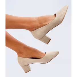 Décolleté Trabersi color albicocca con tacco basso beige 1