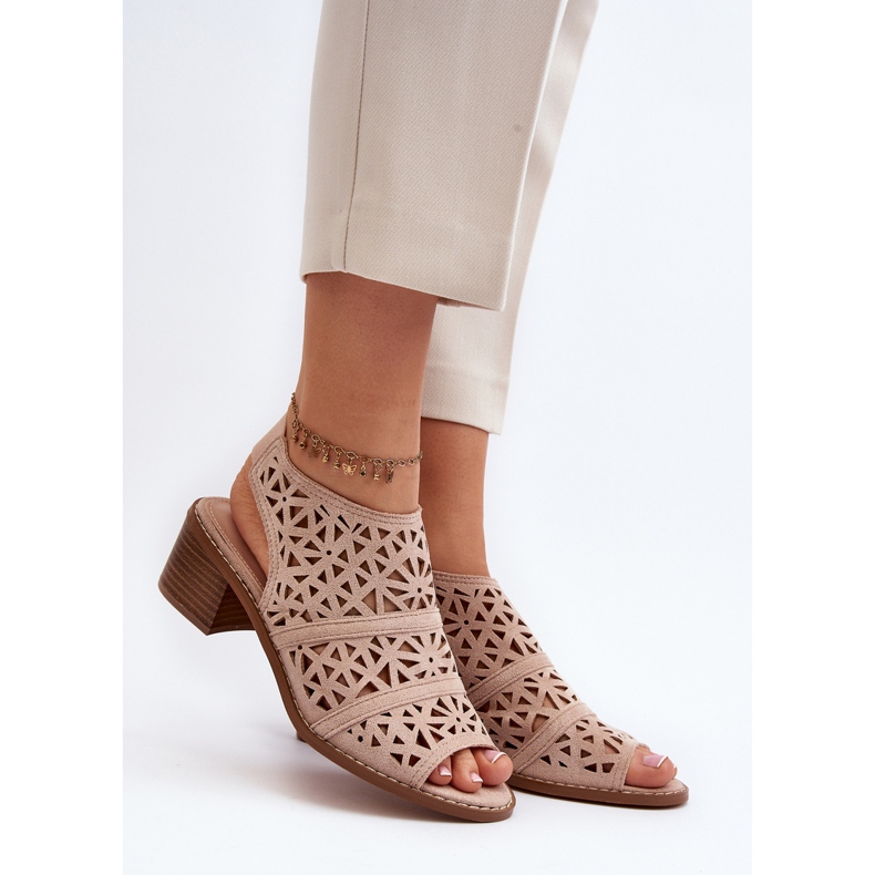 Sandali con tacco alto Serapina color nudo traforato beige 2