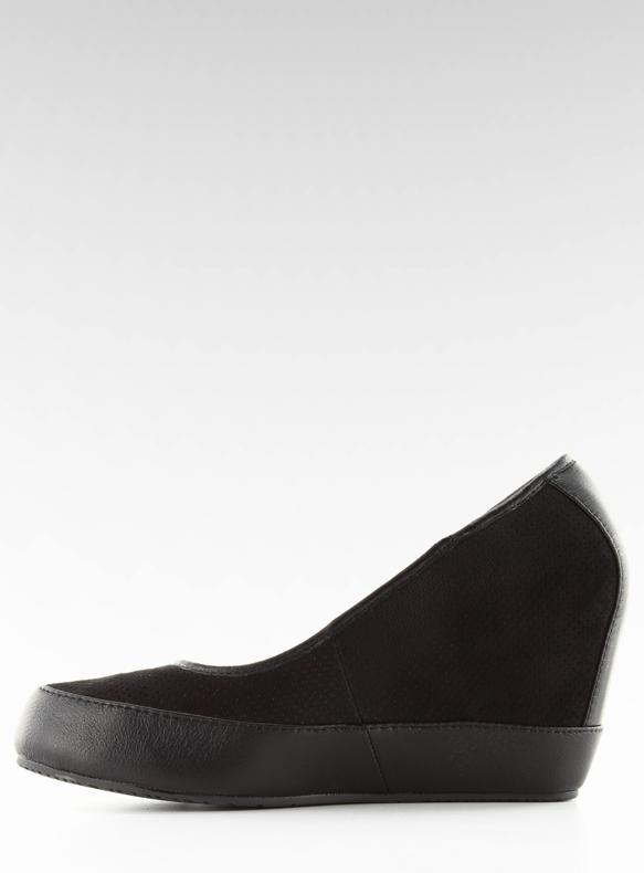 Décolleté con zeppa in stile sportivo 6088 nero 2