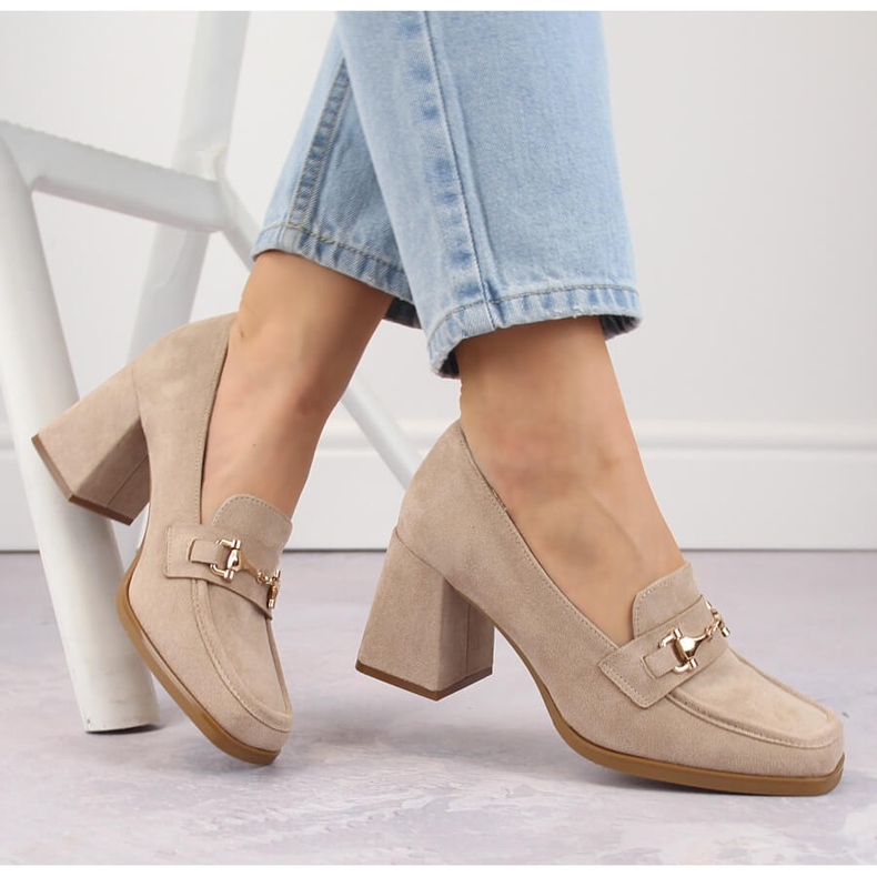 Scarpe da donna in camoscio con tacco decorativo, beige Potocki 12354 1