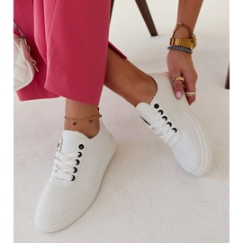 Sneakers bianche in ecopelle di Sandrine bianca 1