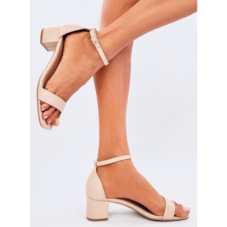 Bronx Sandali beige con tacco alto 1