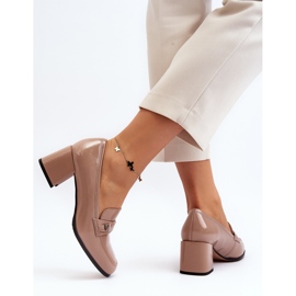 Vinceza Décolleté con tacco alto in vernice beige Felicijana 1