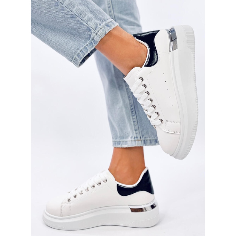 Raclei Sneakers da donna di colore nero bianco 2