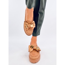 Mocassini Pennsy Camel con orsetto decorativo marrone 1