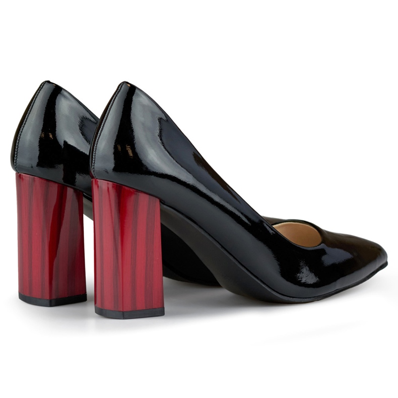 Décolleté in vernice nera con tacco alto rosso nero 1