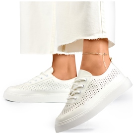 Sneakers da donna bianche traforate con suola spessa bianco 1