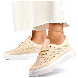 Sneakers da donna beige traforate con suola spessa 1