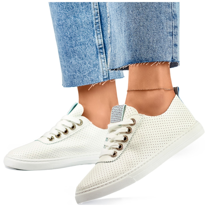 Sneakers bianche traforate, sneakers traforate da donna bianco 1