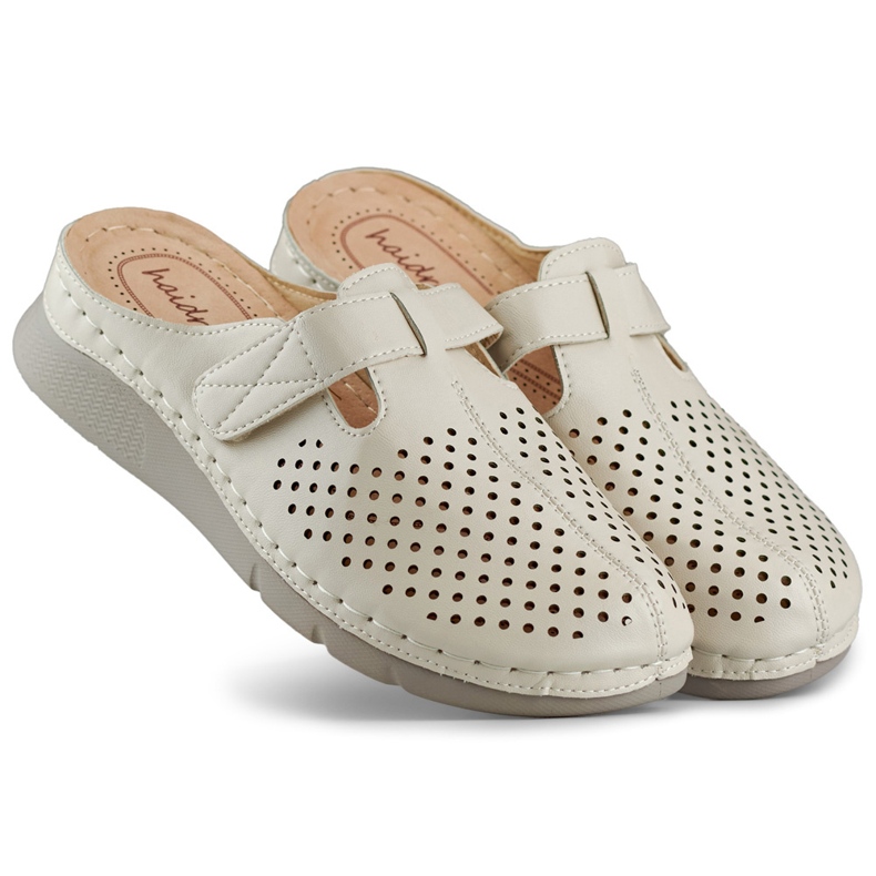 Infradito sanitarie da donna con punta chiusa e velcro beige 2