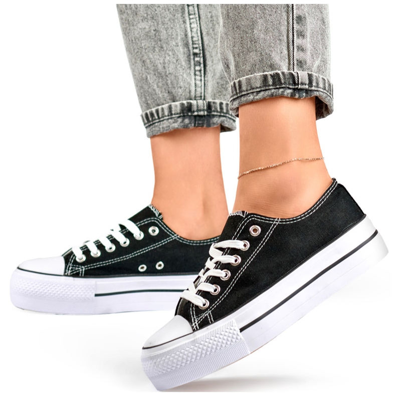 Sneakers nere con suola spessa, classiche sneakers da donna sulla piattaforma nero 1