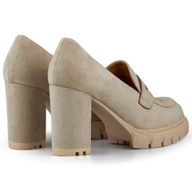 Mocassini beige con tacco alto 2