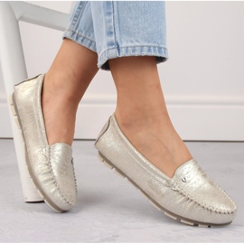 Mocassini slip-on da donna in pelle Filippo DP2037/24 GO beige 1