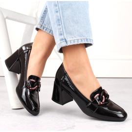 Scarpe da donna con tacco in vernice, nere, Vinceza 58318 nero 1