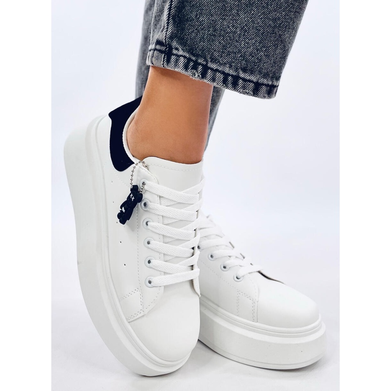 Sneakers con zeppa Liezel BIANCO/NERO con pendente bianca 1