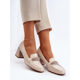 Vinceza Décolleté Beige In Vernice Con Decorazione Samassa 1