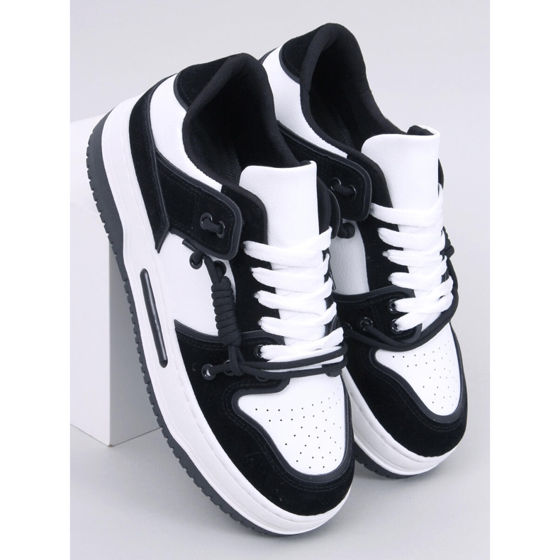 Clavell Sneakers nere con suola alta nero 1