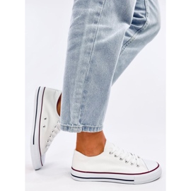 Classiche sneakers stringate di Levens White bianca 2