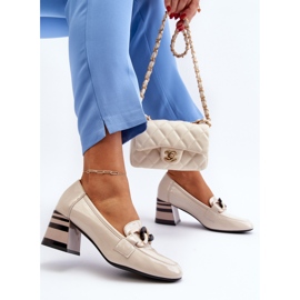 Vinceza Décolleté di vernice con catena, Beige Paliotte 1
