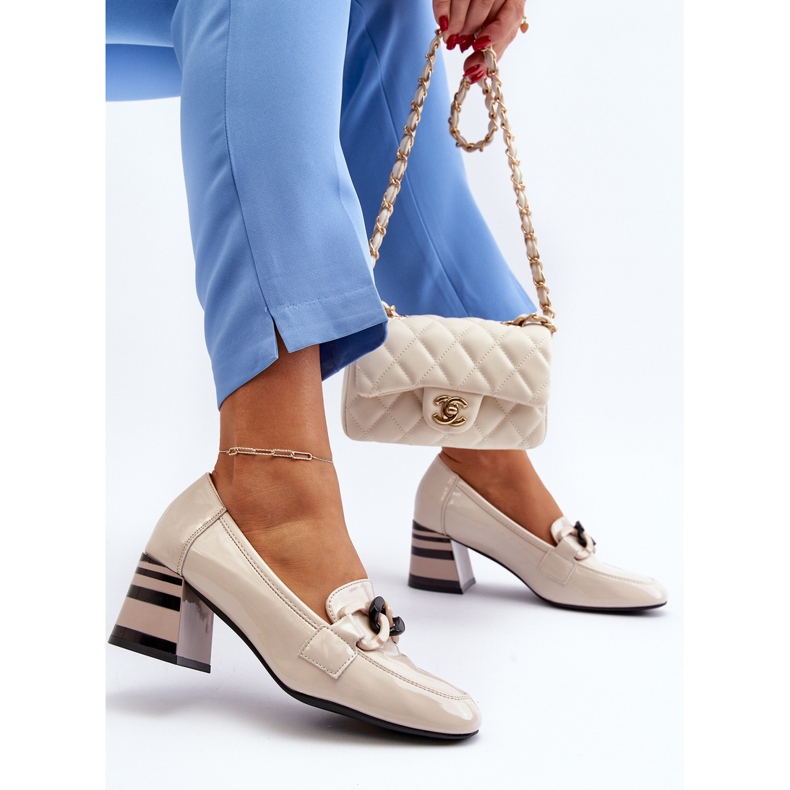 Vinceza Décolleté di vernice con catena, Beige Paliotte 1