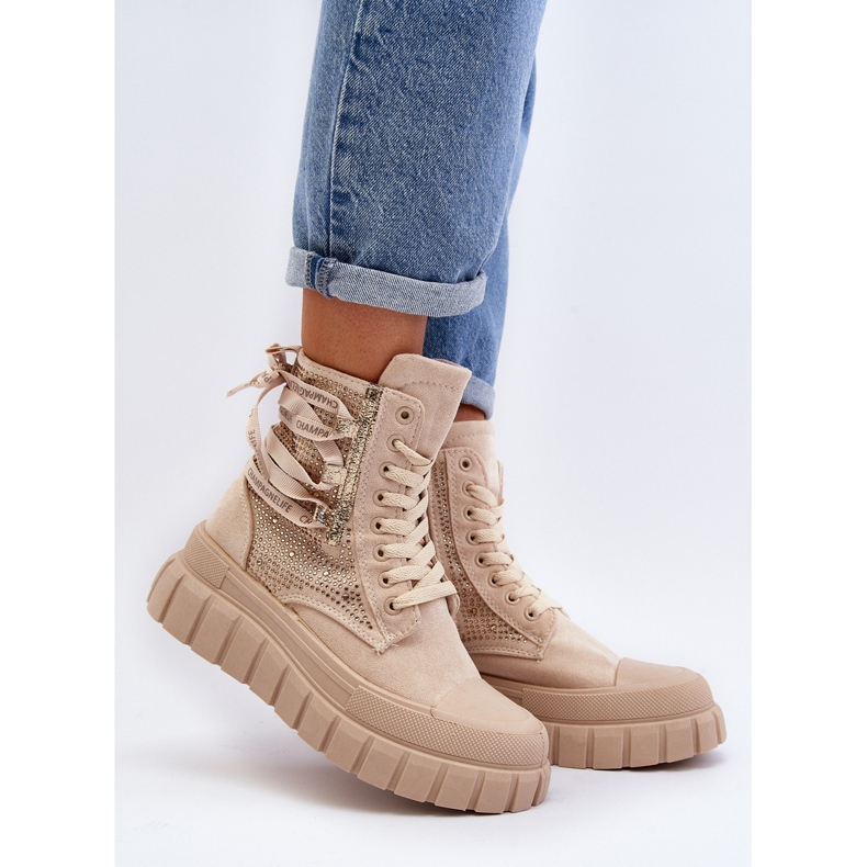 Sneakers alte da donna Wonise beige su una piattaforma enorme 2