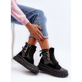 Sneakers Alte Da Donna Su Una Piattaforma Massiccia, Wonise Nero 1