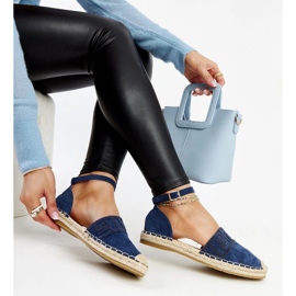 Espadrillas blu navy con ricamo decorativo Sonja 1