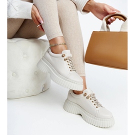 Sneakers in pelle beige chiaro di Karino 1
