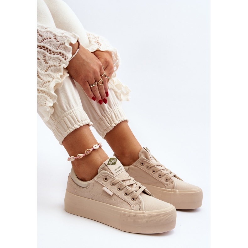 Sneakers con plateau da donna Lee Cooper LCW-24-31-2181 Beige 1
