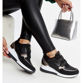 Sneakers nere con zeppa decorate con strass Asmeret nero 1