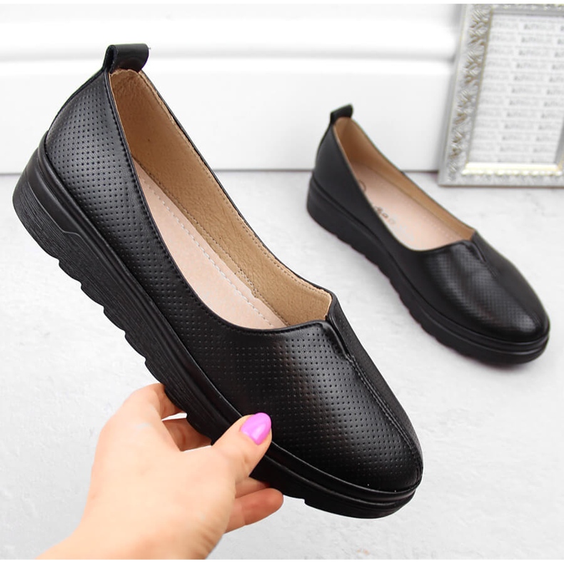 Scarpe slip-on da donna in pelle nera Filippo DP6163 nero 1