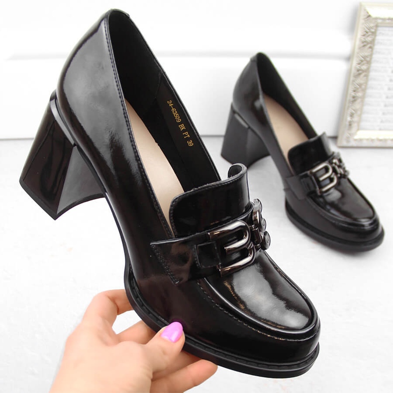 Scarpe da donna con tacco in vernice, nere, Vinceza 63509 nero 1