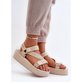 Sandali da donna sulla piattaforma Big Star NN274A528 Beige 2