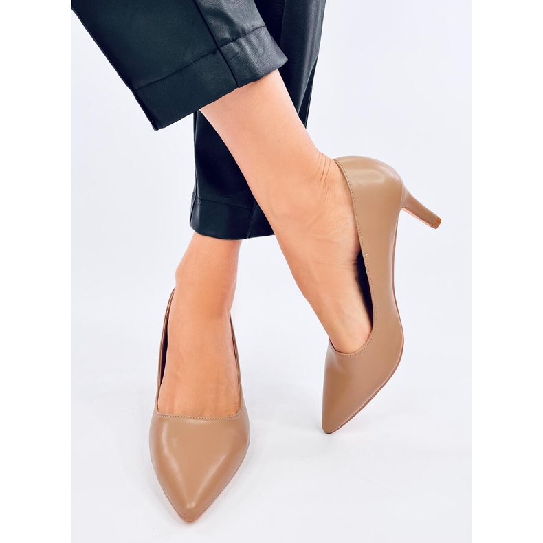 Décolleté con tacco basso Greave Khaki beige 1