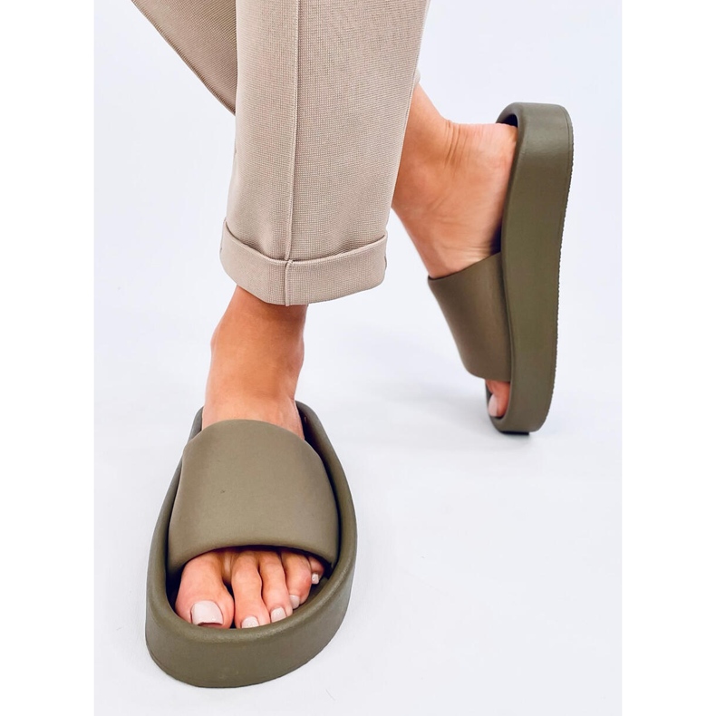 Fontes Oliver morbide infradito da donna verde 1