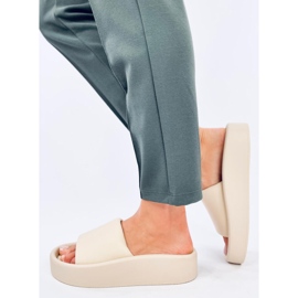 Morbide pantofole da donna Fontes Beige 2