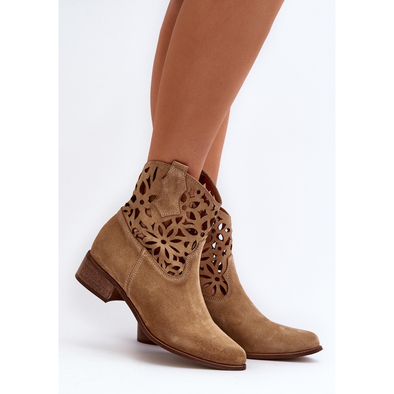 Zazoo 3404 Stivali da cowboy traforati con tacco basso in pelle scamosciata Beige chiaro 2