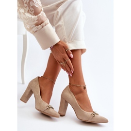 Zazoo 2453/OS Décolleté con tacco alto in pelle scamosciata con cuore cappuccino beige 1