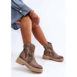 Zazoo 3470 Stivali da donna in pelle scamosciata con tacco piatto Cappuccino traforato beige 1
