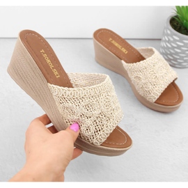 Sandali con zeppa beige da donna T.Sokolski 321 1