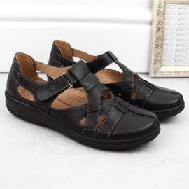 Scarpe comode da donna in pelle traforate con velcro, nere Helios 423.011 nero 1