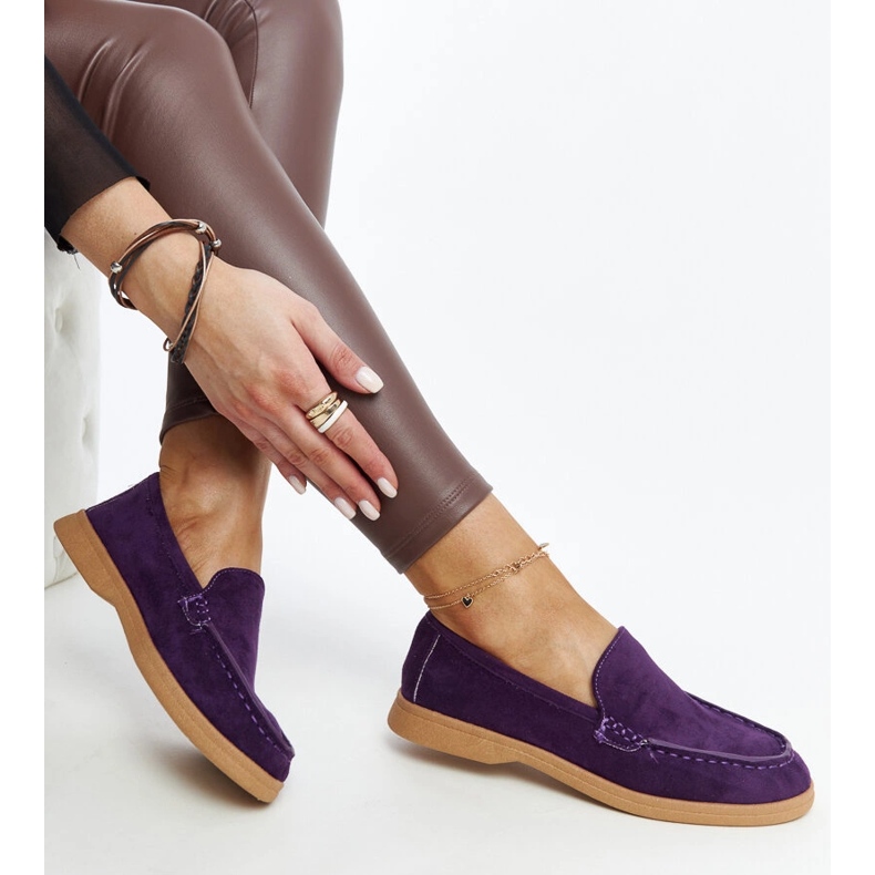Scarpe in pelle scamosciata viola di Rumay 1