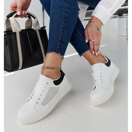 Sneaker Semhar bianche traforate bianco 1