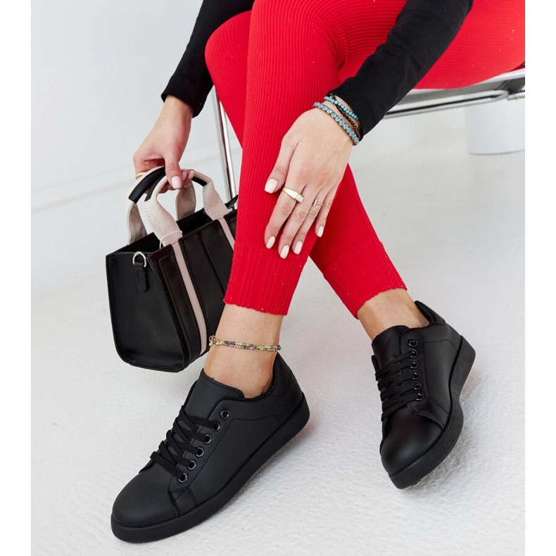 Sneaker Birikti nere con plateau nero 1