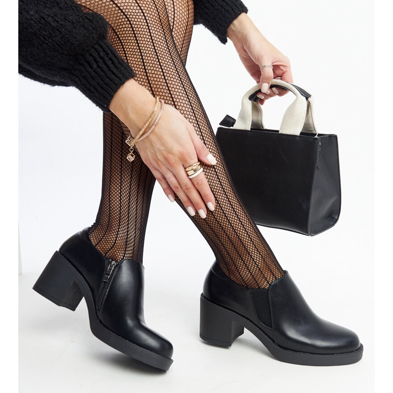 Scarpe nere con tacco Lavia nero 1