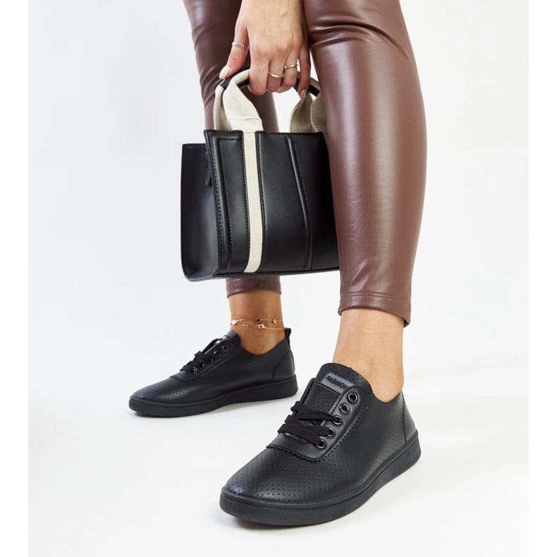 Sneaker Yusra in ecopelle nera nero 1
